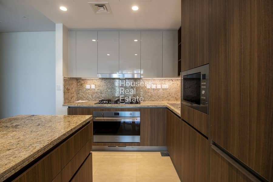 Best Deal | Burj View | Vacant | High Floor - Image 9