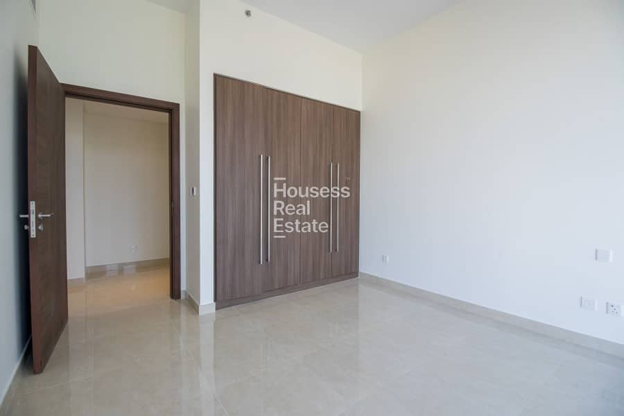 Best Deal | Burj View | Vacant | High Floor - Image 14