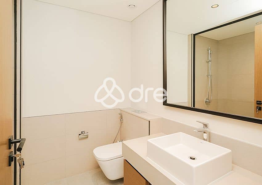 Brand New | Burj Al Arab View | Ready to Move in - Image 14