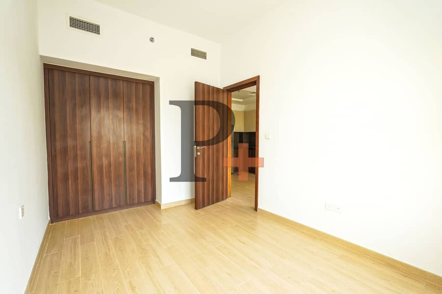 HIGH FLOOR | SEMI FURNISHED KICHEN | GOOD RENT PRICE HIGH FLOOR | SEMI FURNISHED KICHEN | GOOD RENT PRICE