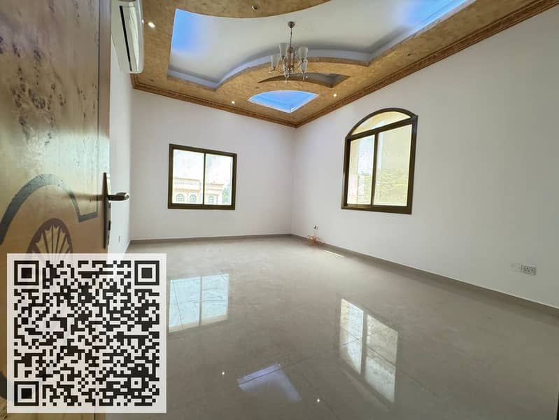 17 bcb9877e-5d4d-47ff-9ec1-43b617bc49d7. jpg