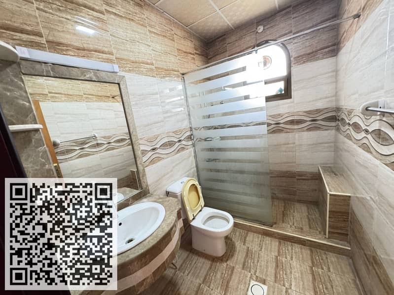 18 c1b49fc8-07a2-4395-9fb1-5c975e3119fd. jpg