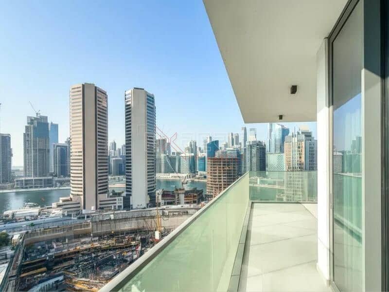 1BHK Apartment |Breathtaking Canal & Burj Views | Fully Furnished