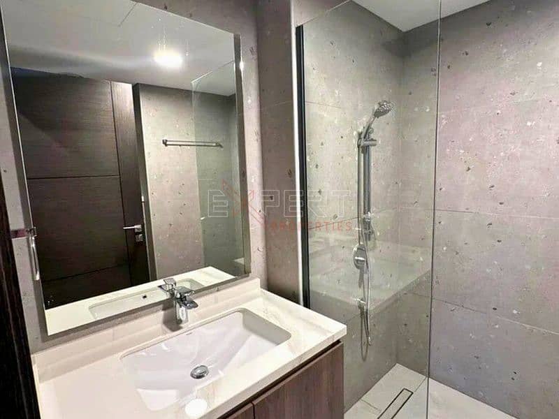 Fully Furnished Apartment | Modern Living | Scenic Views - Image 7