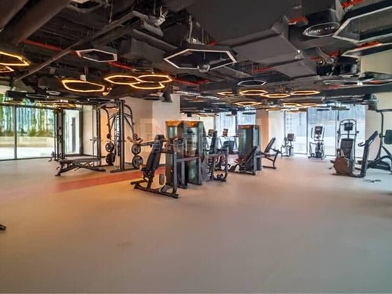 1BHK Apartment |Breathtaking Canal & Burj Views | Fully Furnished - Image 11