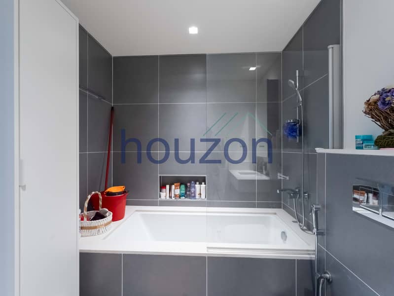 Luxury 1BR | Canal View | Furnished | Vacant - Image 9