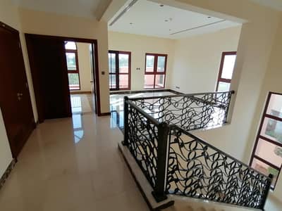 GOLF FACING LUXURY VILLA WITH POOL GOLF FACING LUXURY VILLA WITH POOL