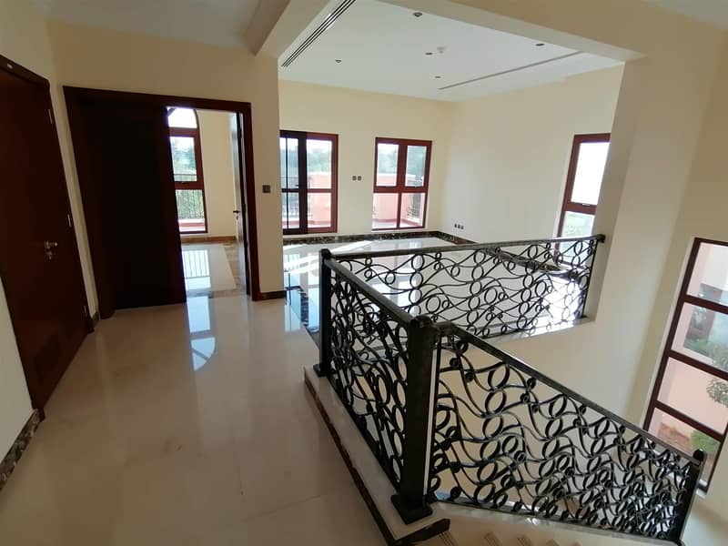 GOLF FACING LUXURY VILLA WITH POOL GOLF FACING LUXURY VILLA WITH POOL
