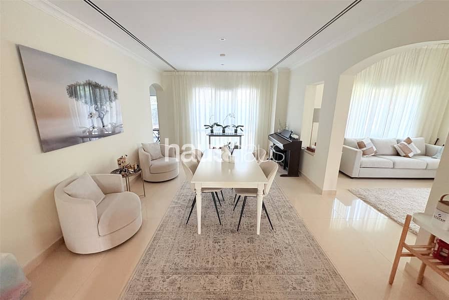 Upgraded | Beautiful villa | Very well maintained