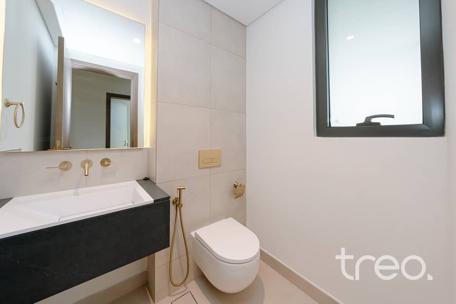 Pool and Park Views | Brand New | Be the First - Image 10