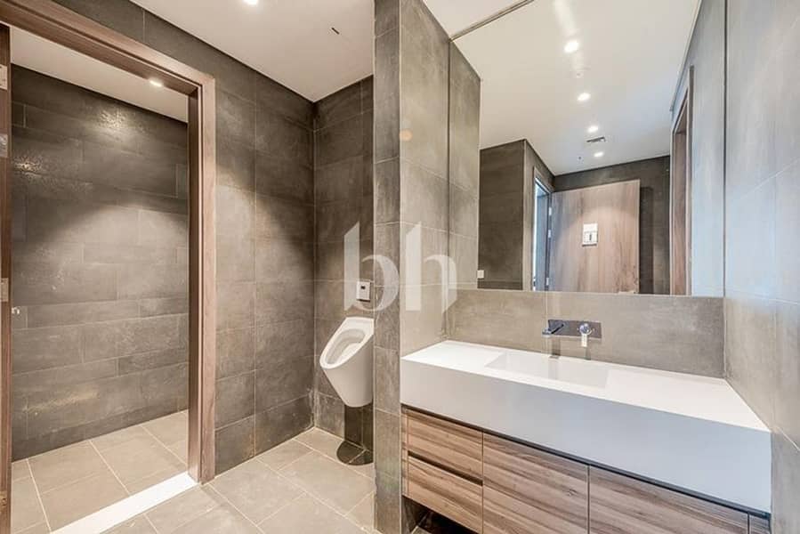 Move in Ready | Burj View |One Bed Spacious Layout - Image 11