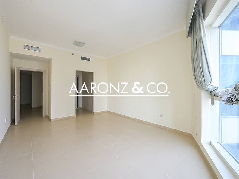 Vacant | Spacious | Best Golf View | Duplex - Image 11