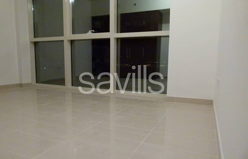 6 Spacious two bedroom apartment on high floor for only 90k