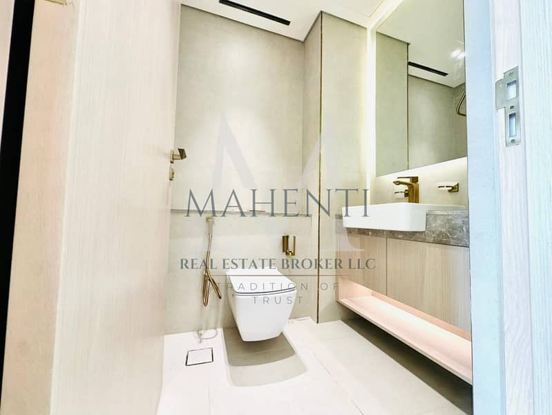 BRAND NEW | FIRST TENANT | LUXURIOUS | SPACIOUS | PARKING | BIG BALCONY - Image 14