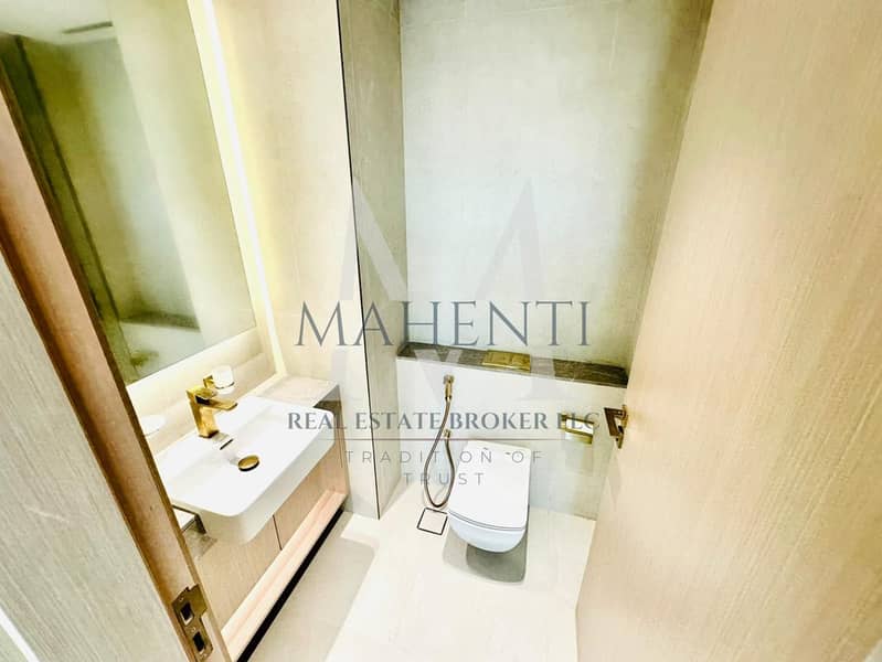 BRAND NEW | FIRST TENANT | LUXURIOUS | SPACIOUS | PARKING | BIG BALCONY - Image 15