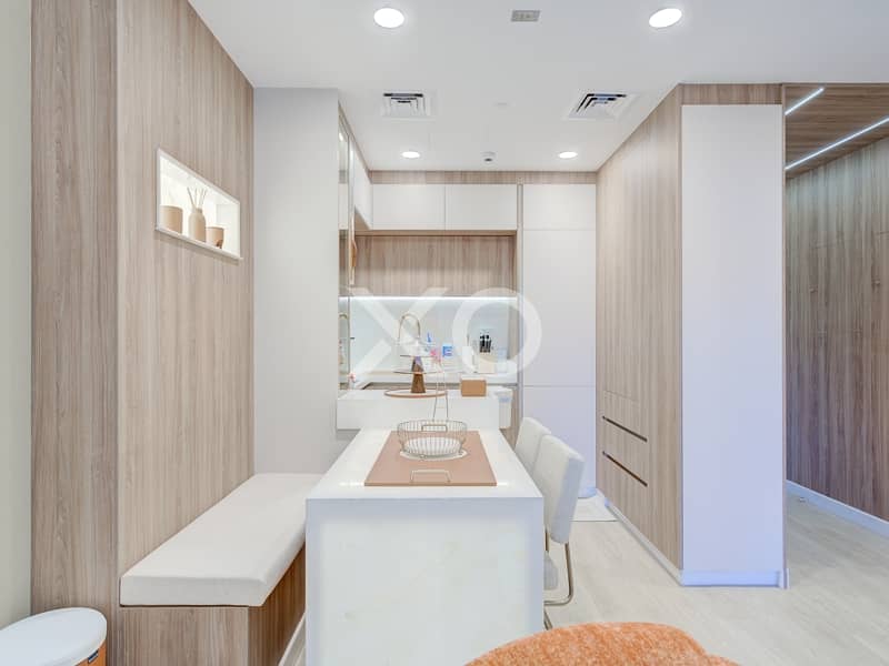 Luxury UPGRADE | Prime location |Exclusive - Image 6