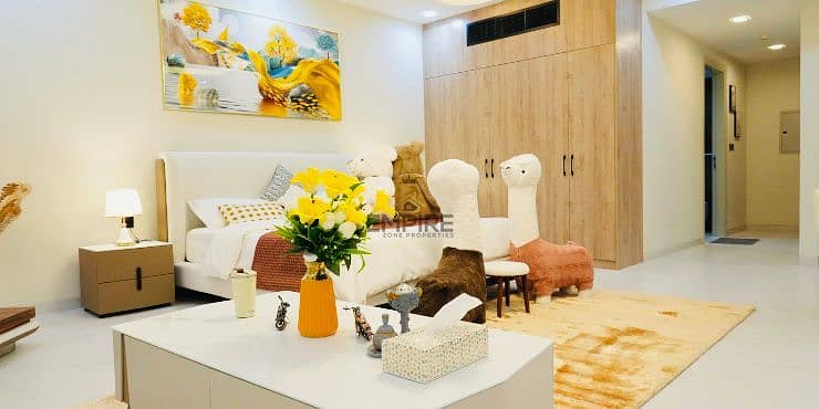 Distressed deal / Brand New / Modern Finishing / Spacious - Image 9