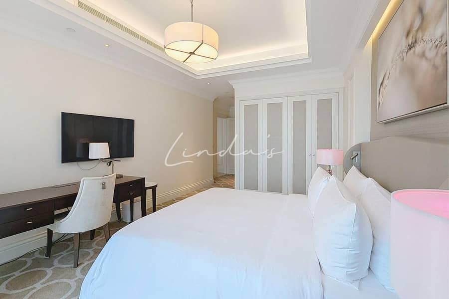 LUX Lifestyle | Furnished | Burj Khalifa Views - Image 18