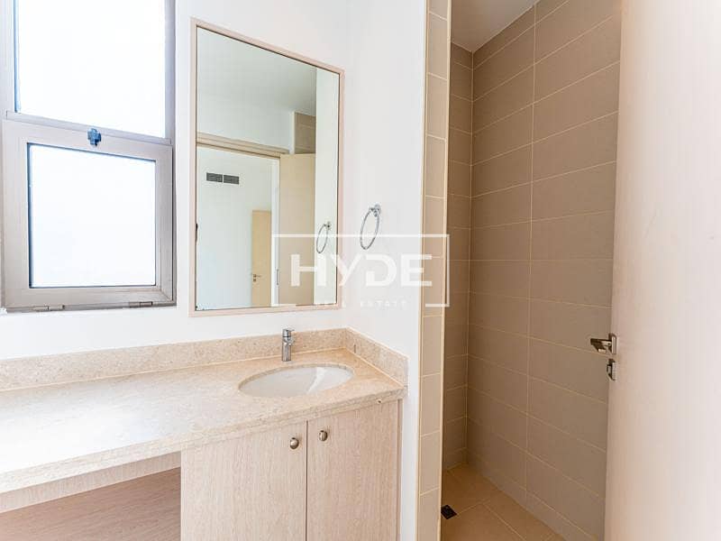 Prime Corner ||4BR Villa || Mira Oasis | - Image 8