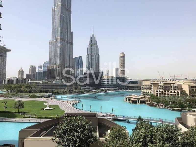 Burj Khalifa and Fountain View|3BR with Maids