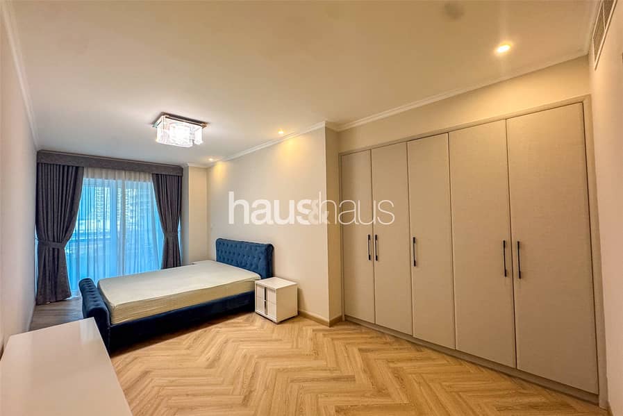 Spacious | Marina and Burj views | Fully Upgraded - Image 7