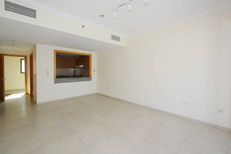 VACANT  Ready to Move!!! 2 Bedroom Hall with Maids- Spacious Balcony- 2 Parking Bays in Ruby Residence, DSO.