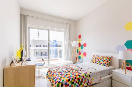 Exclusive Single row Souq facing Block A Exclusive Single row Souq facing Block A
