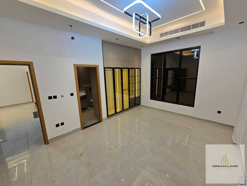 15 batch_20251025_185304. jpg