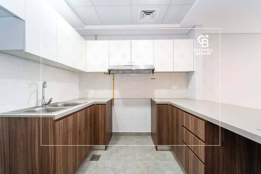 EXCLUSIVE | CHEAPEST UNIT | PRIME AREA - Image 6