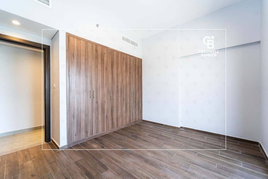 EXCLUSIVE | CHEAPEST UNIT | PRIME AREA - Image 13