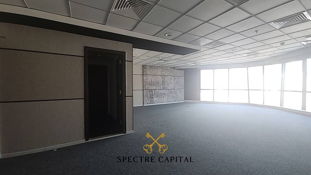 Fully Fitted | Vacant | Near Metro | Prime Business Bay Location - Mehr