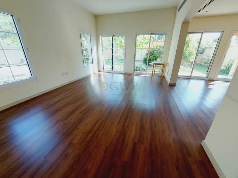 Lush Green Garden | Sunny and Bright | Upgraded - Image 23