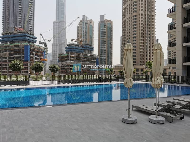 Best Price 1 Bed | Burj Khalifa View | Vacant