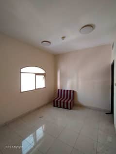 شقة في التعاون