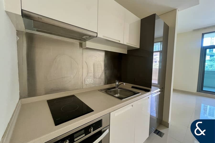 Investment | View of Boulevard | Large layout