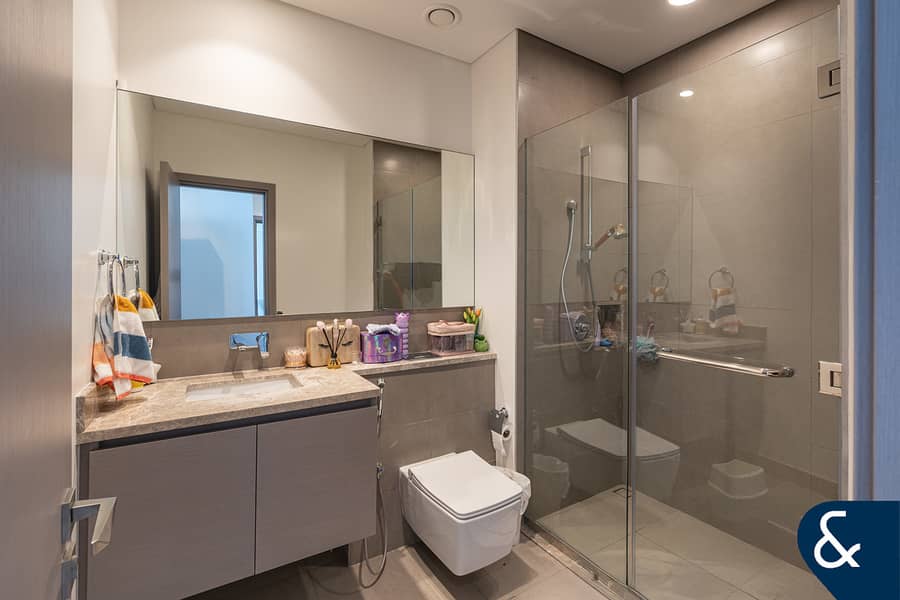 4 BED DUPLEX PENTHOUSE WITH FULL UPGRADE - Image 11