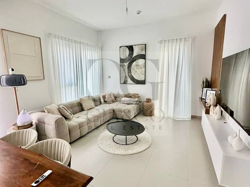 Vacant Dec | Landscaped | Close To Pool/Park