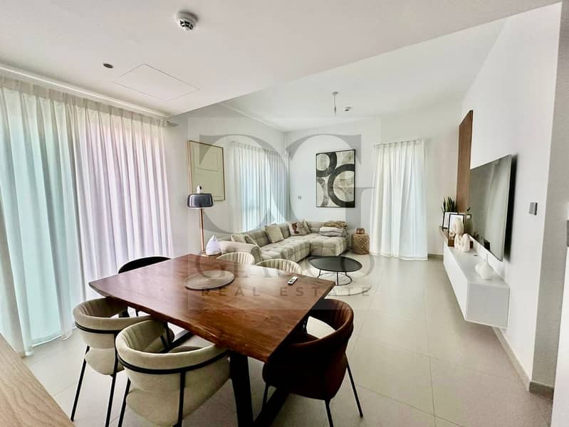 Vacant Dec | Landscaped | Close To Pool/Park