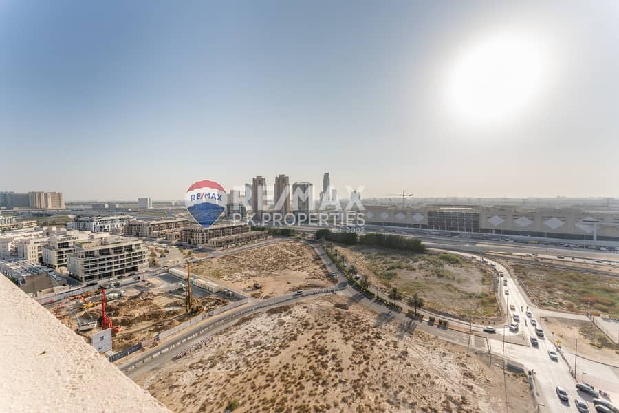 Fully Furnished | Spacious | Prime Location - Image 22