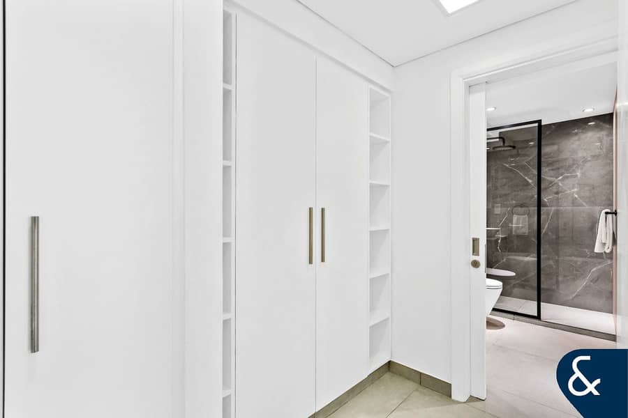 Upgraded | Exclusive | Vacant on transfer - Image 8