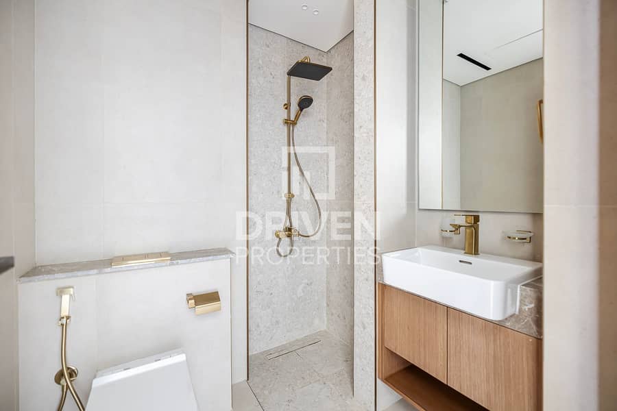 Brand New and Vacant Studio | Alexa System - Image 9