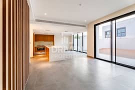 Luxurious 3-Bedroom Villa | Magnolias Yas Acres