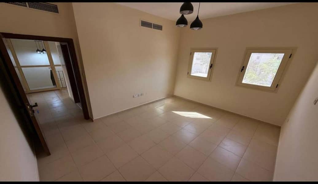 16 WhatsApp Image 2025-11-19 at 10.09. 12 (1). jpeg