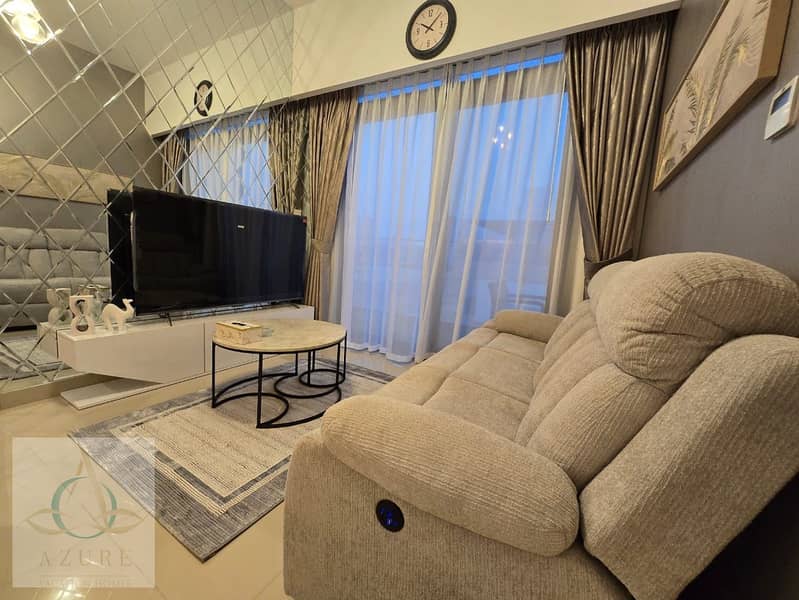Luxury 2-Bedroom Apartment with Burj Khalifa View