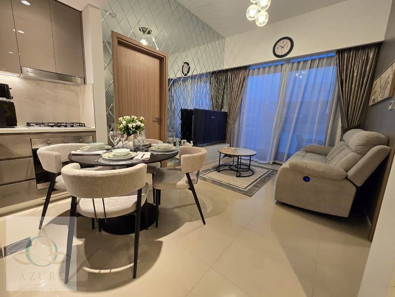 Luxury 2-Bedroom Apartment with Burj Khalifa View - Image 8