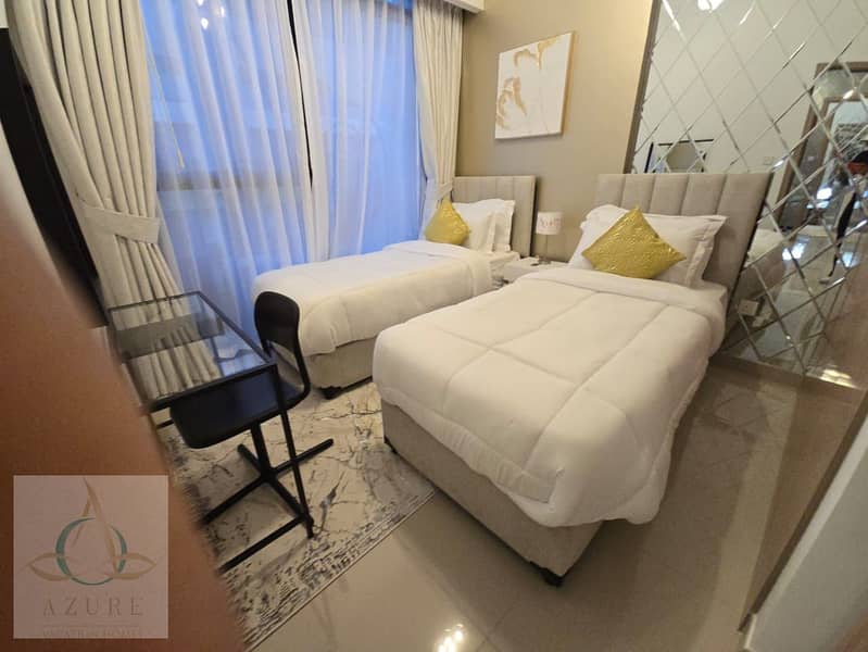 Luxury 2-Bedroom Apartment with Burj Khalifa View - Image 10