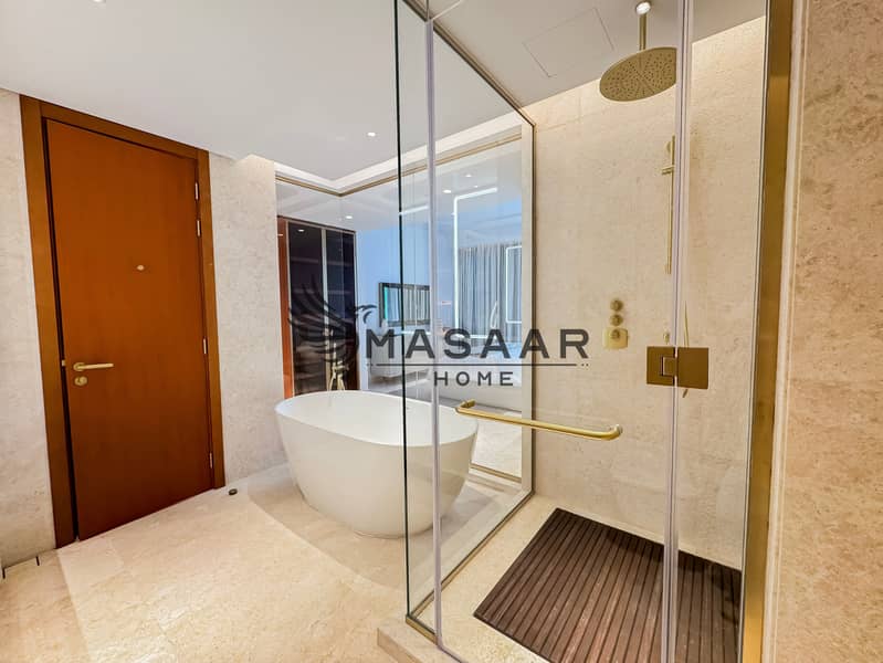 Ultra Luxury Living | Fully Furnished | Vacant | - Image 19