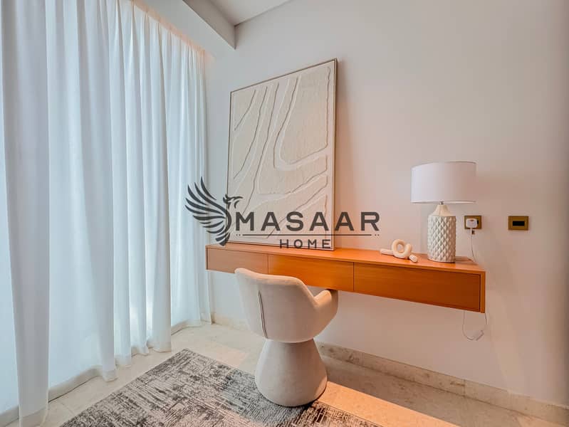 Ultra Luxury Living | Fully Furnished | Vacant | - Image 27