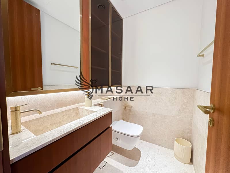 Ultra Luxury Living | Fully Furnished | Vacant | - Image 30