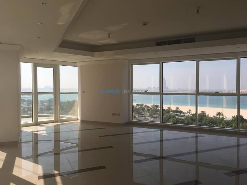 5 bed apartment high floor sea view